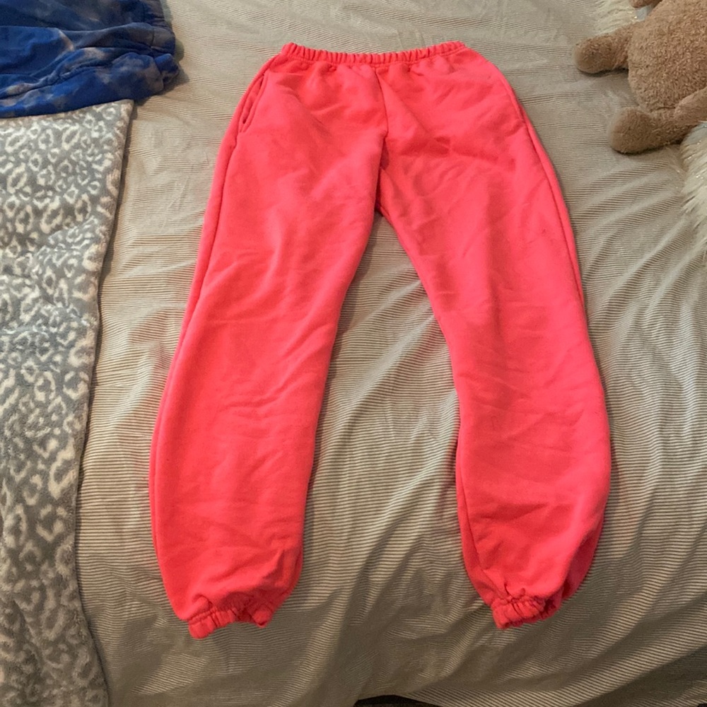 pink sweatpants